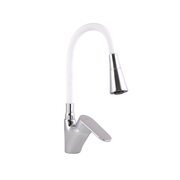 Кухонні змішувачі з гнучким виливом